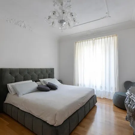 Apartment The Rich Man *